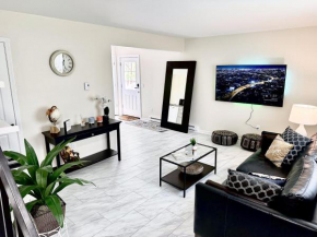 NEW Luxury 2 bedroom Near Airport and I-87 highway & Saratoga Racetrack